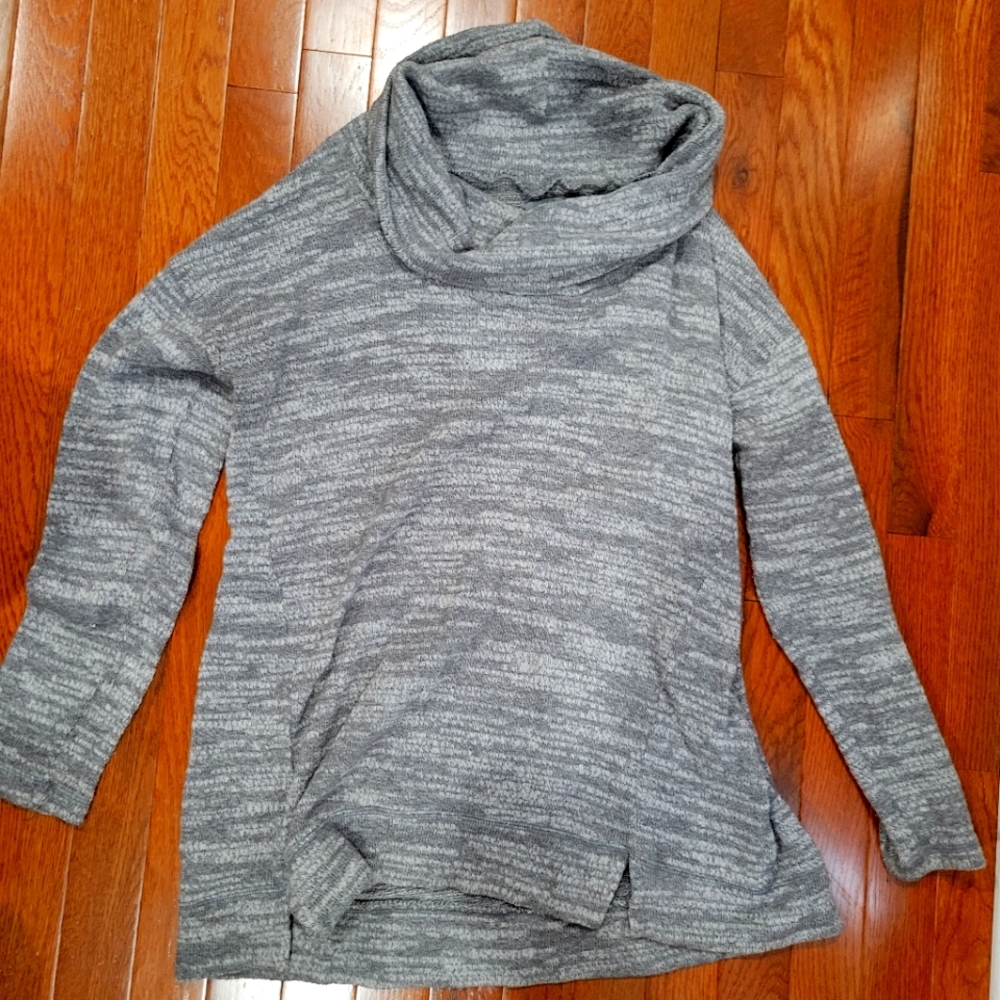 Aerie sweater